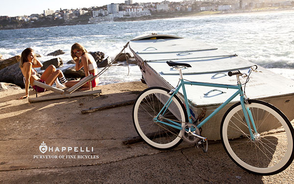 Campagne Chappeli Cycle - Eté 2013 - Bateau, mannequins & vélo